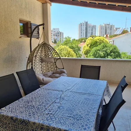 Paradiso Arx I Appartement Pula