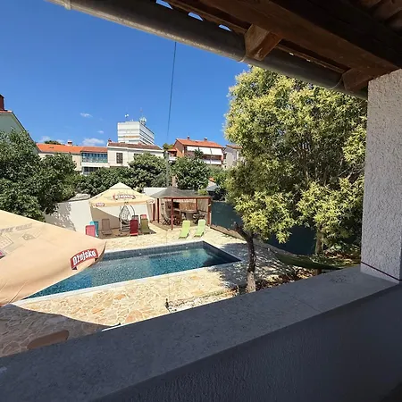 Appartement Paradiso Arx I