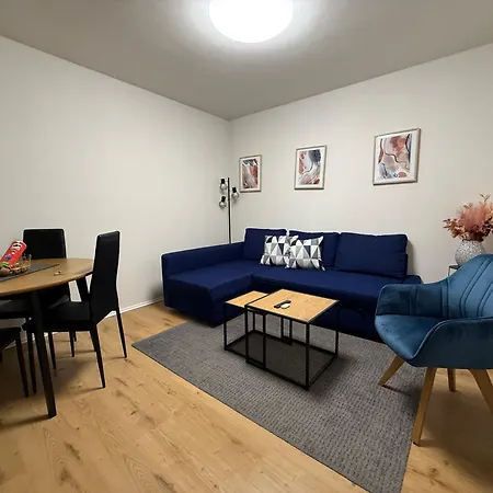 Apartment Paradiso Arx I *